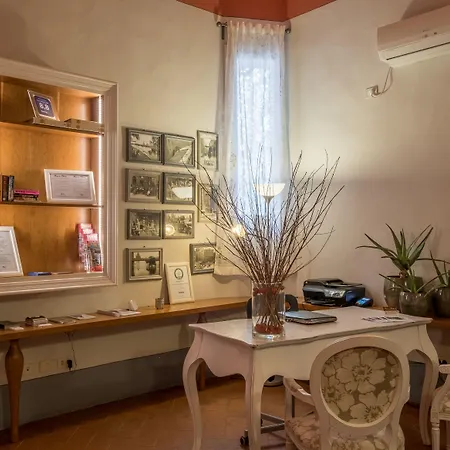 In לינה וארוחת בוקר פירנצה