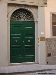 לינה וארוחת בוקר In 3*